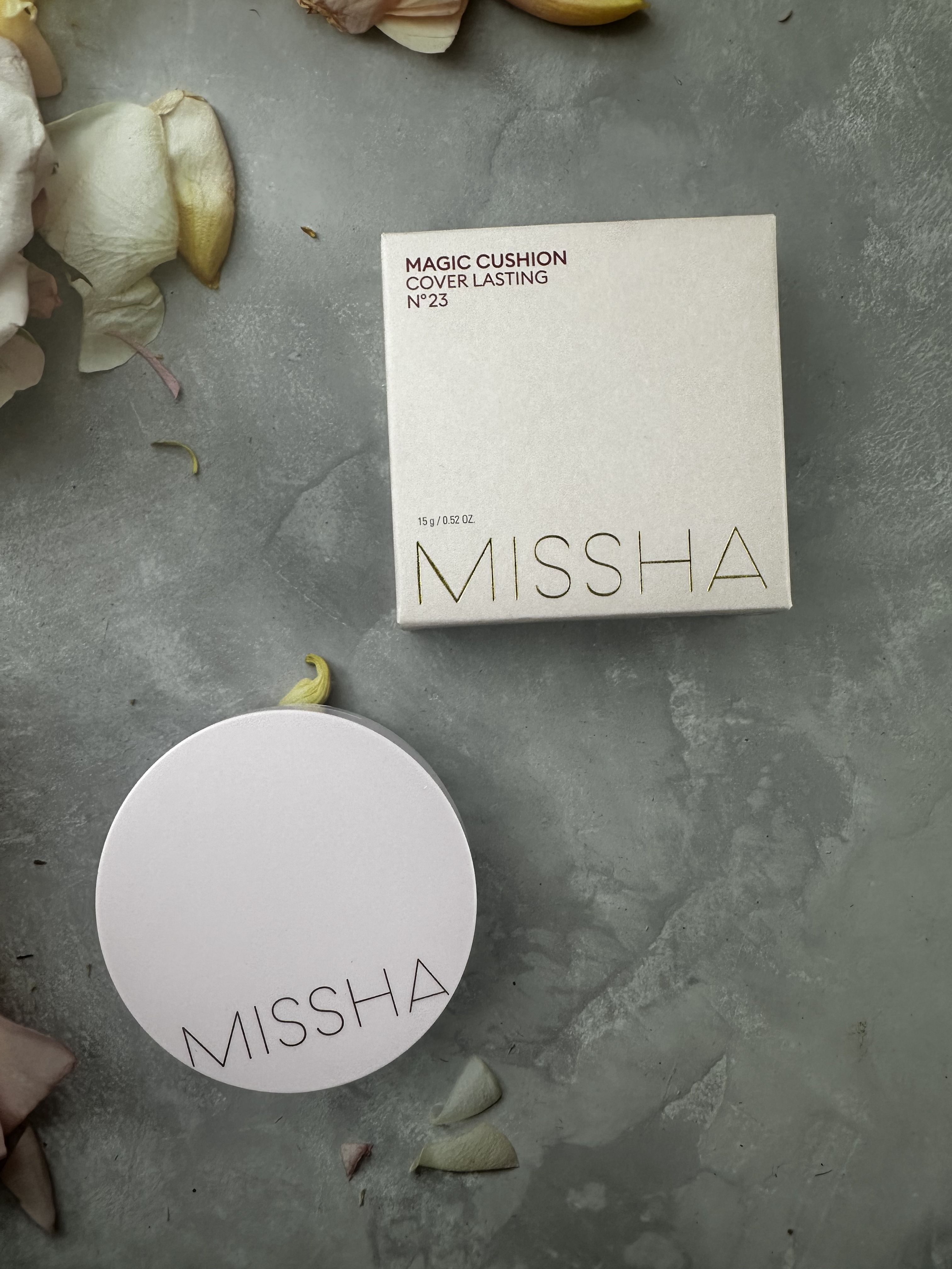 Тональный кушон Missha Magic Cushion Moist Up,  с увлажняющим эффектом, тон: 23 нейтральный бежевый, 15г